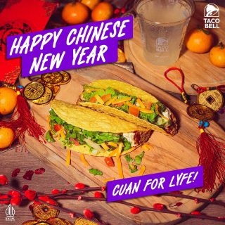 Lo bagian berburu cuan apa yang ngasih cuan nih? 🧧🤲🏻⁠
⁠
Anyway happy Chinese New Year, Taco Squad! Wishing you all the blessings and a very prosperous year 🎊⁠
⁠
#WaktunyaTacoBell #TacoBellIndonesia ⁠
.⁠
.⁠
.⁠
#tacobell #taco #tacojakarta #chinesenewyear #cny2023 #cny #rabbityear #imlek #imlek2023 #tahunbaruimlek